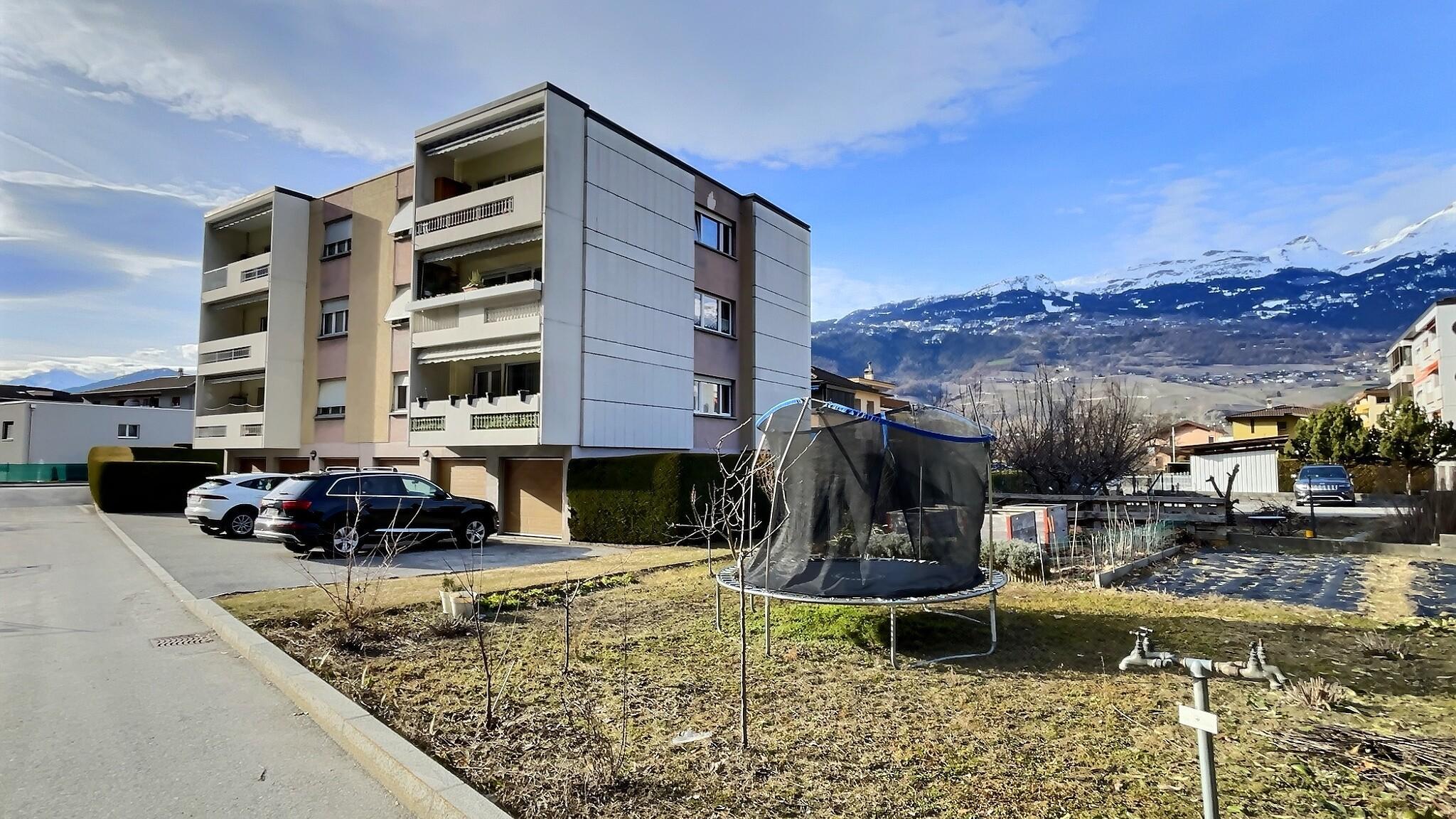 A vendre 3960 Sierre Attique 4.5 pi&egrave;ce(s)