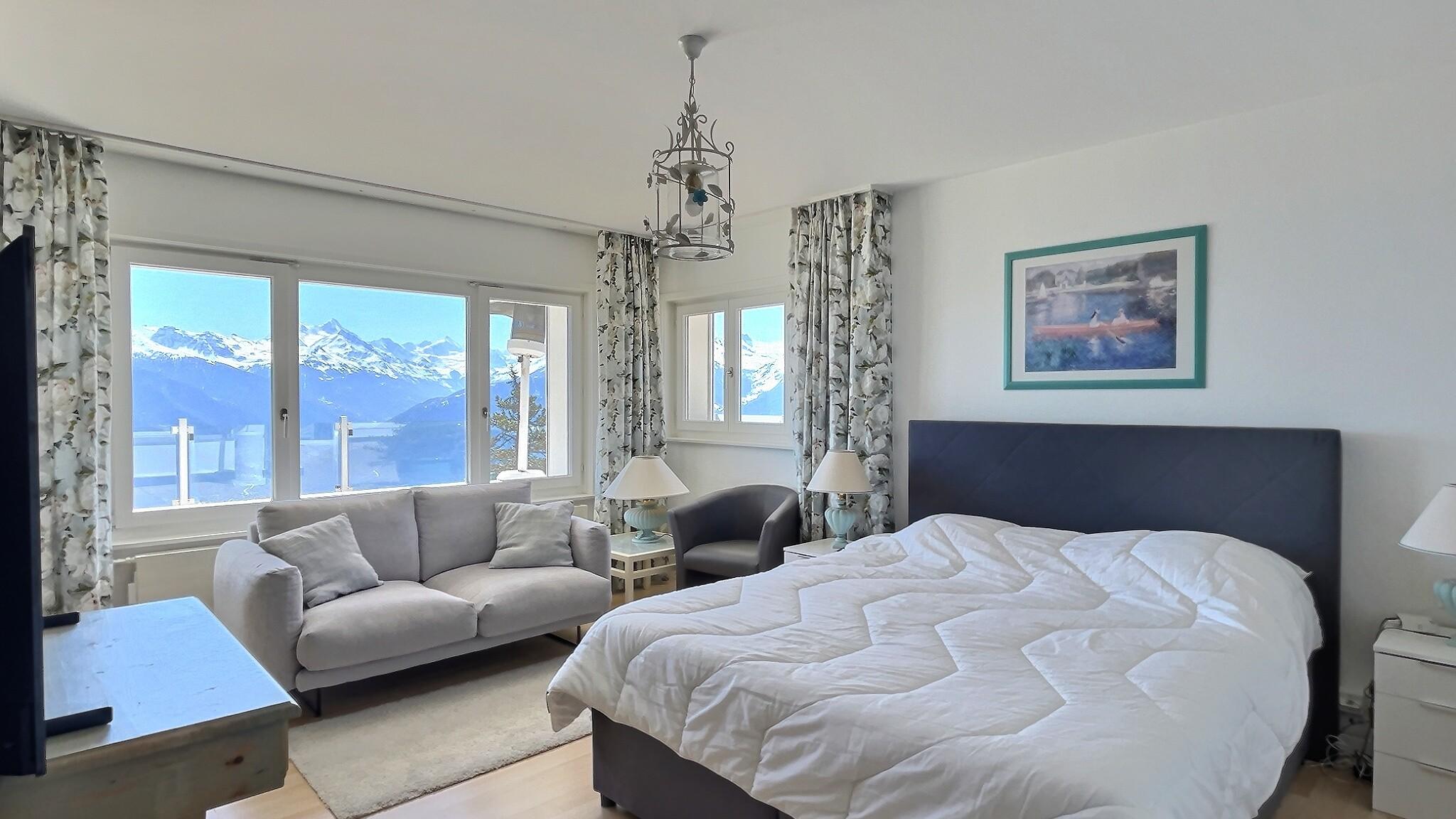 A vendre 3963 Crans-Montana Attique 7.5 pièce(s)