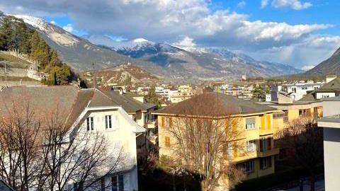 A vendre 3960 Sierre Appartement 3.5 pièce(s)
